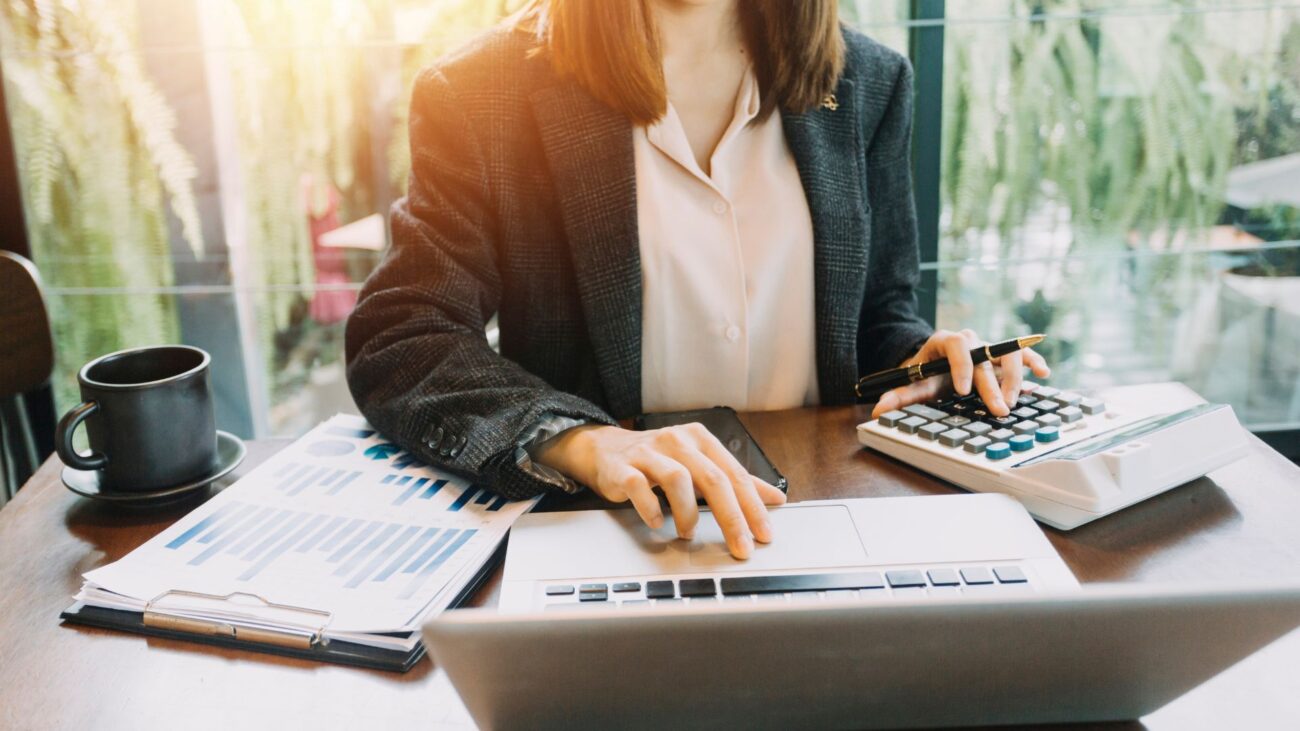 How to Financially Prepare for a Recession (Before It Hits): Actionable Steps for Peace of Mind