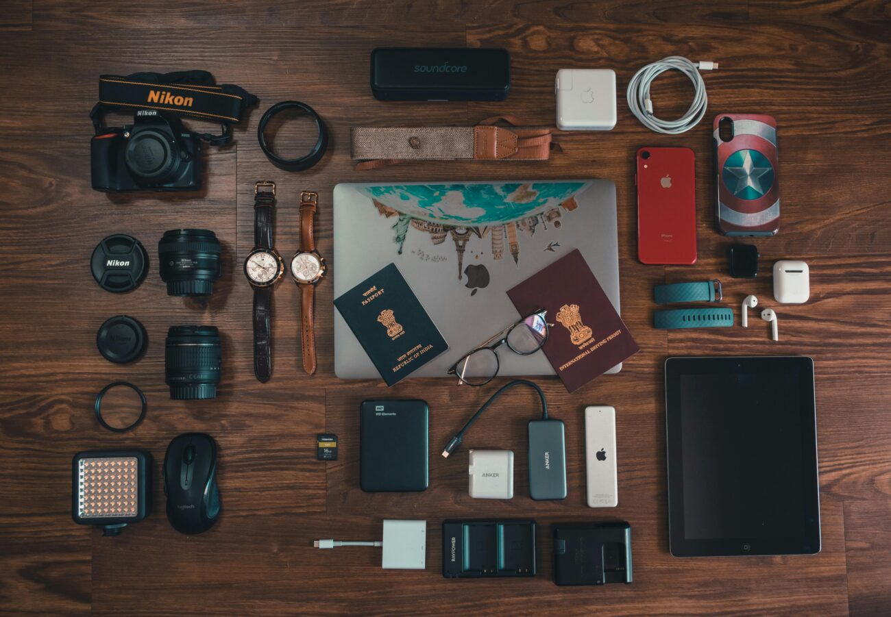 Travel Tech in 2025: The Best Apps & Gadgets for Every Jetsetter