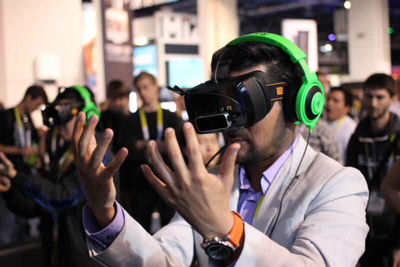 Extended Reality (XR) Tech for Training and Education: The Future of Learning